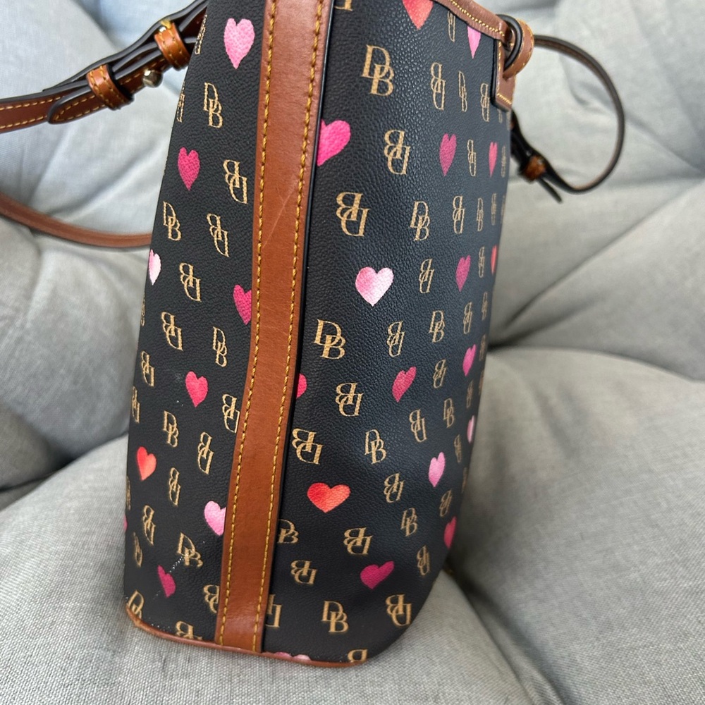 Dooney & Bourke Black Tote with Pink and Red Hearts - Picture 5 of 6